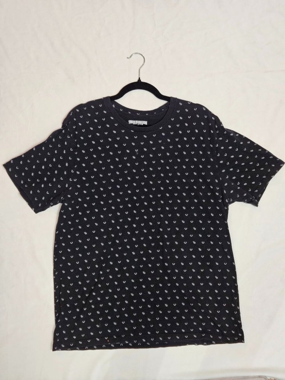 True Religion Black Monogram Logo Tee | Men’s XL All-Over Horseshoe Print 🖤✨